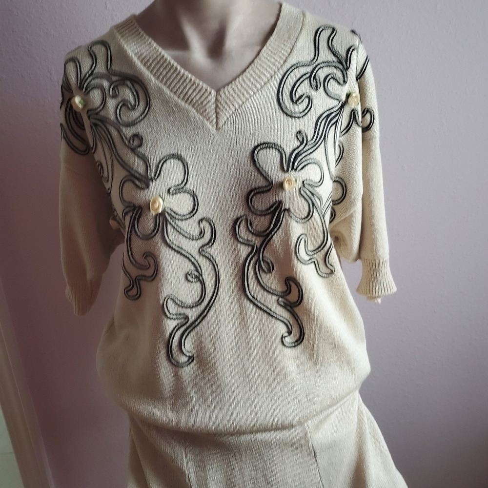 Sweater Skirt set